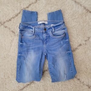 Zara Women's Light Blue Skinny Jeans